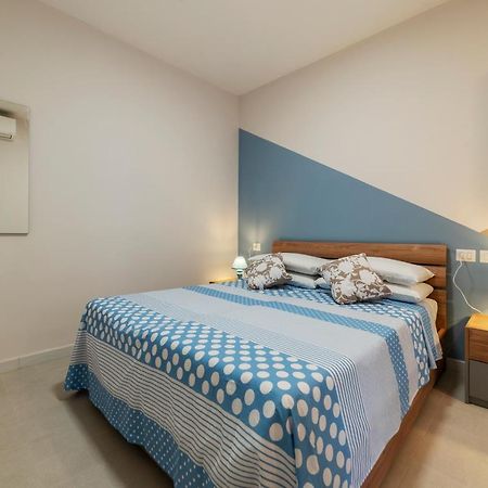 Blu Novecento Apartment โรม ภายนอก รูปภาพ