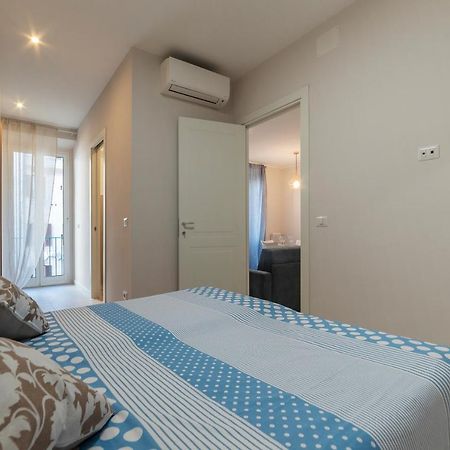 Blu Novecento Apartment โรม ภายนอก รูปภาพ